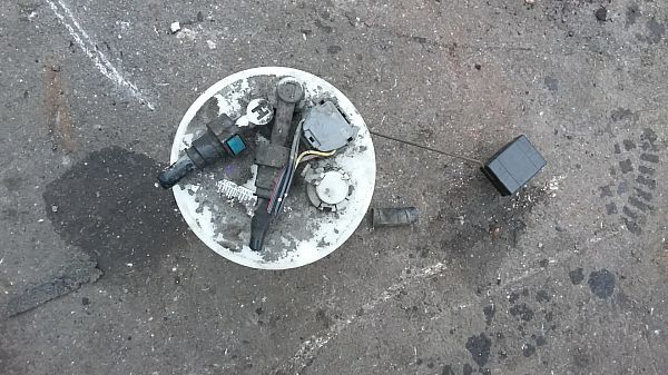 Kraftstoffpumpe MITSUBISHI CARISMA Saloon (DA_)