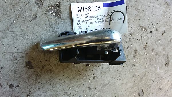 Handgriff innen ALFA ROMEO 147 (937_)