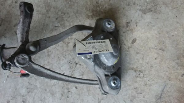 Bærearm forrest øverst VW PASSAT (3B3)