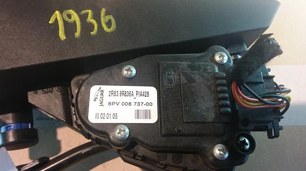 Accelerator pedal JAGUAR S-TYPE (X200)