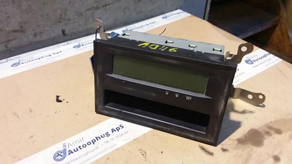 Wyświetlacz radia i akcesoria audio MITSUBISHI GRANDIS (NA_W)