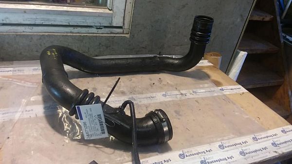 Turbo Ladeluftschlauch RENAULT MASTER II Van (FD)