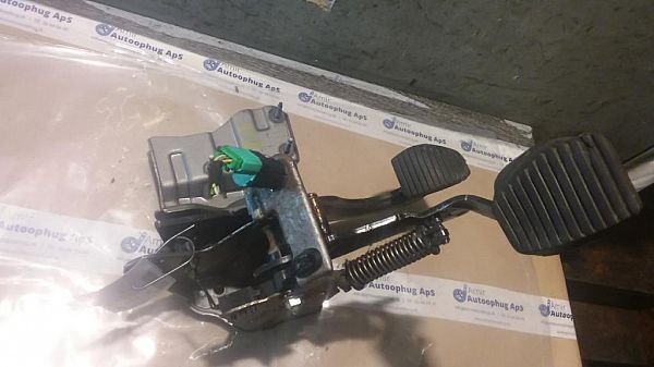 Pedalwerk kpl. PEUGEOT 207 (WA_, WC_)