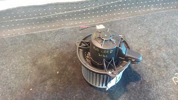 Kachel Ventilatiemotor / aanjager KIA CEE'D SW (ED)