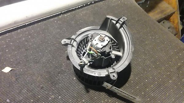 Kachel Ventilatiemotor / aanjager MERCEDES-BENZ 190 (W201)