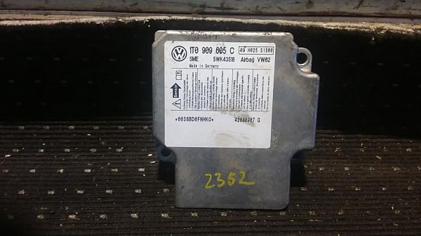 Airbag - eletricity box VW TOURAN (1T1, 1T2)