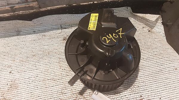Kachel Ventilatiemotor / aanjager SKODA OCTAVIA II Combi (1Z5)