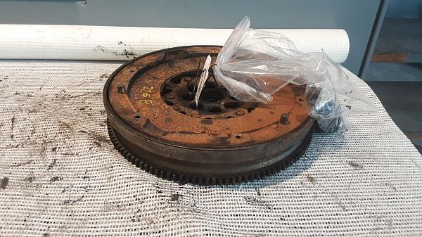 Svinghjul BMW 5 (E39)