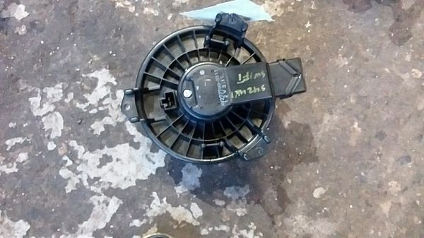 Kachel Ventilatiemotor / aanjager SUZUKI SWIFT III (MZ, EZ)