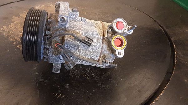 270専用 Factory Sale Auto Fuel Injector 31407374 S60, S80, V40, V40