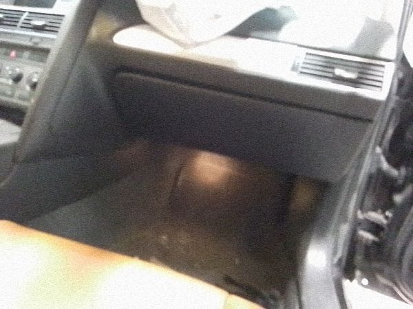 Klep dashboardkastje / handschoenenkastje AUDI A6 Avant (4F5, C6)