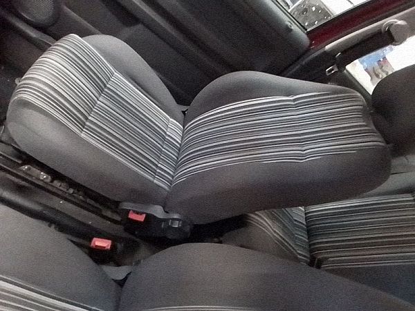 Vordersitz 2-türig VW FOX Hatchback (5Z1, 5Z3, 5Z4, 5Z5)