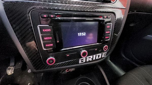 Gps/navigationsdele SEAT LEON (1P1)