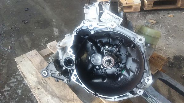Automatic gearbox OPEL KARL (C16)
