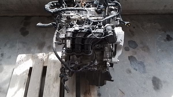 Motor OPEL KARL (C16)