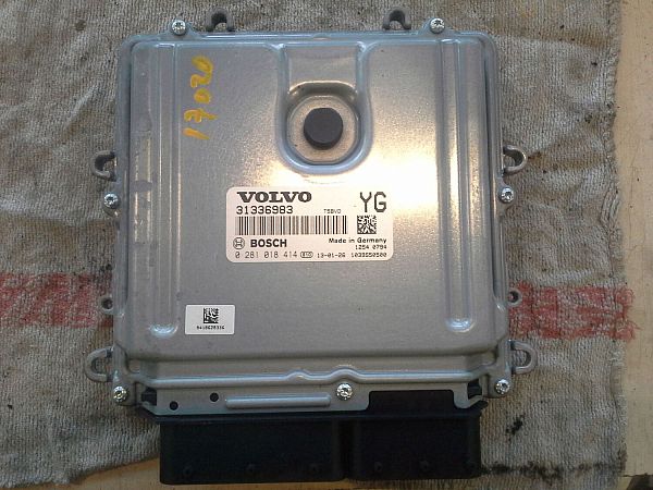 Motorsteuergerät (ECU) VOLVO V70 III (135)
