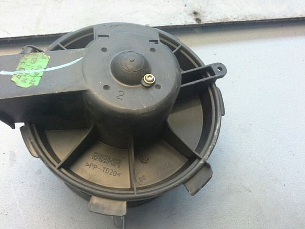 Kachel Ventilatiemotor / aanjager PEUGEOT 206 Hatchback (2A/C)