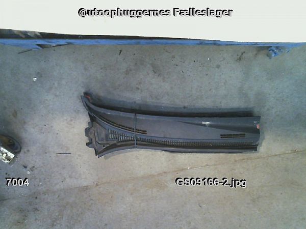 Front cowling TOYOTA AVENSIS Estate (_T25_)
