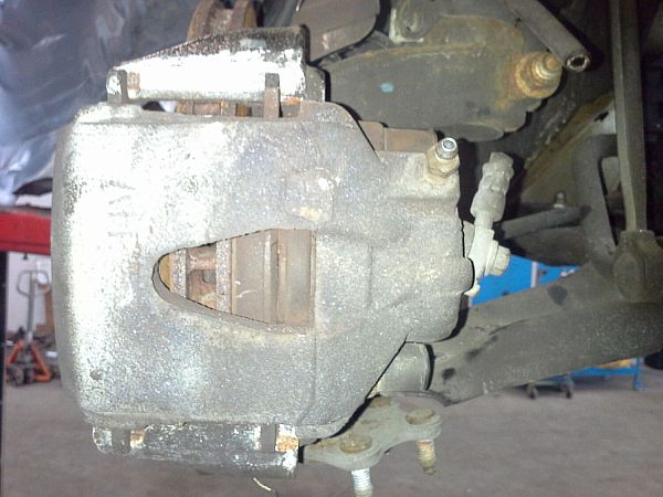 Brake caliper - ventilated front right SKODA CITIGO