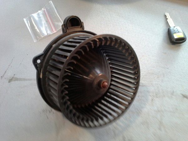 Kachel Ventilatiemotor / aanjager KIA PICANTO (SA)