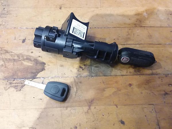 Ignition lock normal FIAT 500 (312_)