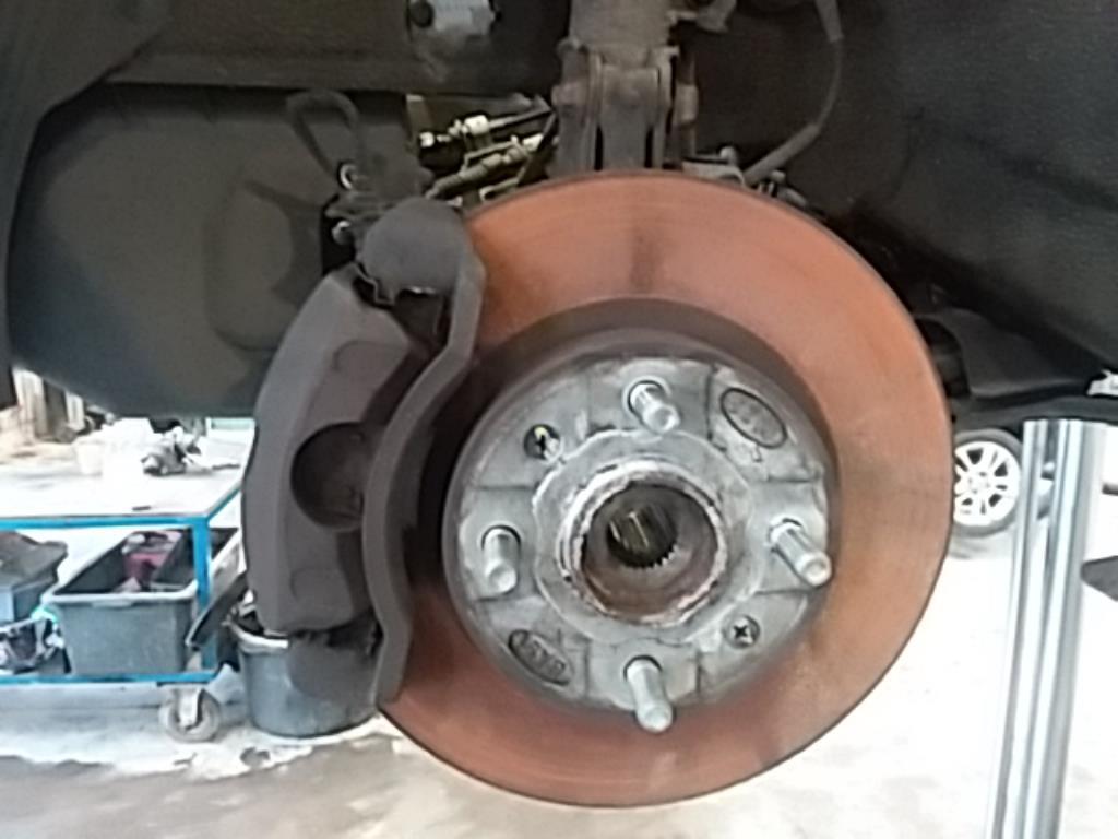 ORIGINAL front wheel hub Hyundai i10 (BA, IA) 2015 - Picture 1 of 1