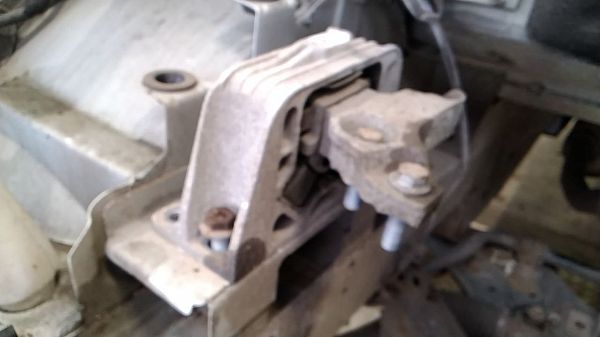 montage du moteur / Support de montage du moteur RENAULT MASTER III Box (FV)