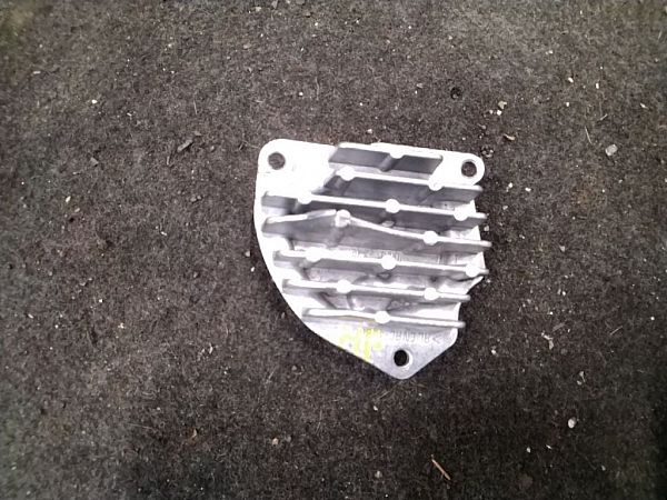 Xenon / LED relay LAND ROVER RANGE ROVER EVOQUE (L551)