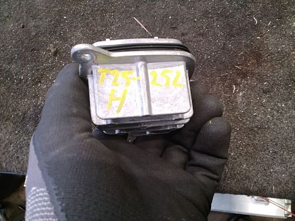 Xenon / LED relay OPEL CORSA F