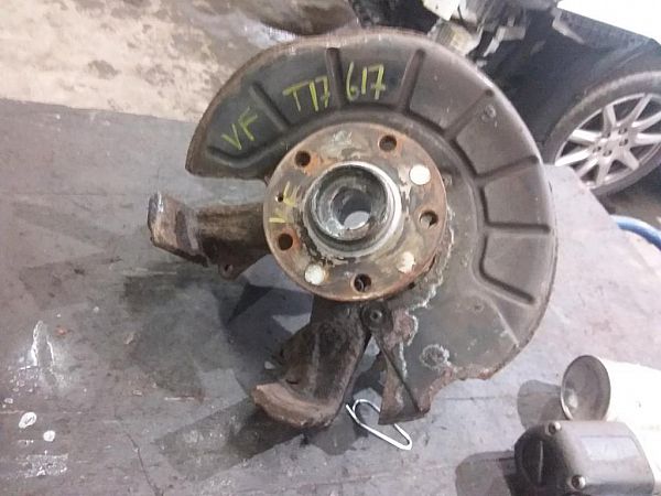 Spindle - front VW JETTA III (1K2)