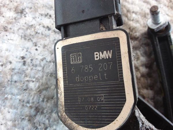 Czujniki poziomowania zawieszenia i świateł BMW X6 (E71, E72)
