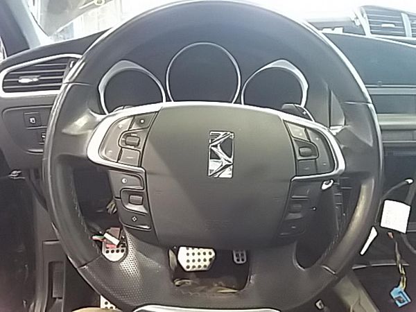 Lenkrad, der Airbag wird nicht mitgeliefert CITROËN DS4