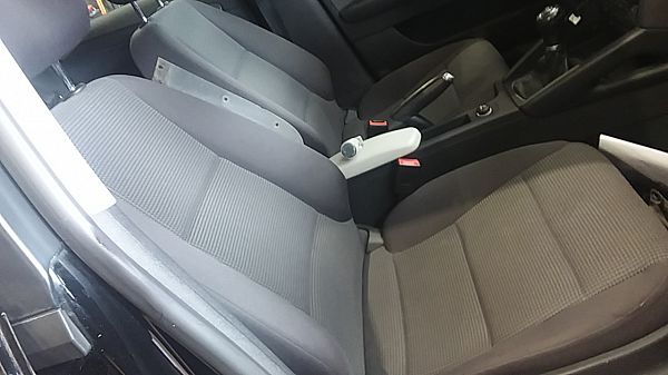 Zitting voor, 4-deurs AUDI A3 Sportback (8PA)