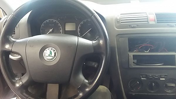 Steering wheel - airbag type (airbag not included) SKODA OCTAVIA II Combi (1Z5)