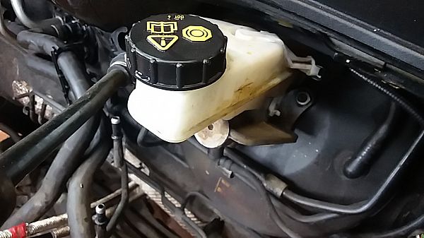 Brake - Master cylinder VOLVO C30 (533)
