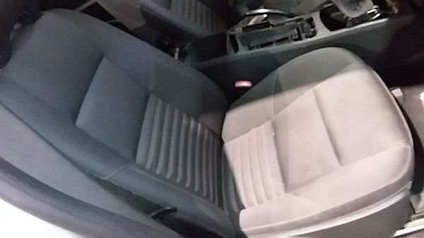 Front seats - 4 doors VOLVO V50 (545)