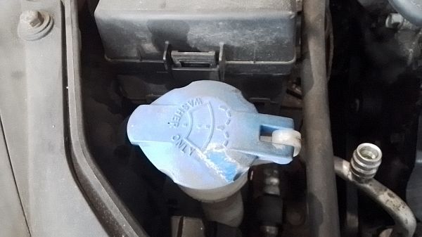 moteur et réservoir d'eau essuie glace HYUNDAI i30 (FD)