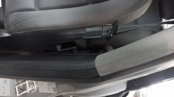 ceinture sécurité avant AUDI A4 (8E2, B6)