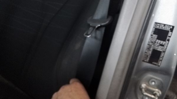 Seat belts - front TOYOTA YARIS/VITZ (_P9_)