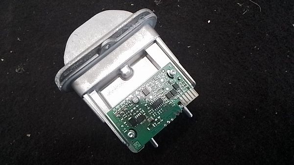 Xenon / LED relay OPEL ASTRA K Sports Tourer (B16)