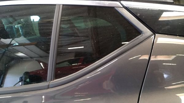 Szyba trójkątna OPEL ASTRA K (B16)