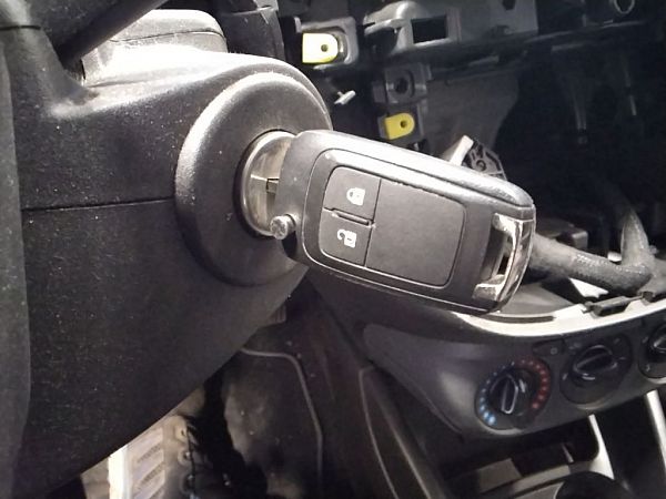 Cilinderslot OPEL CORSA E (X15)