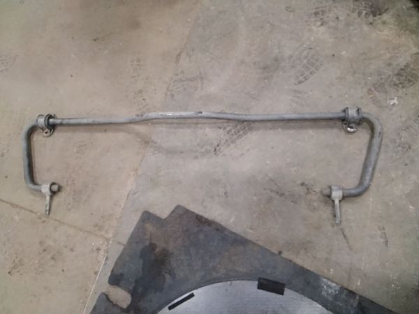 Stabilisator hinten IVECO DAILY VI Box