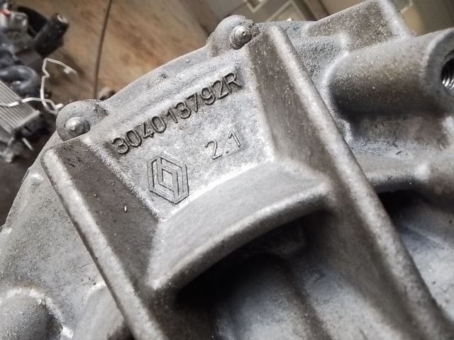 Schaltgetriebe RENAULT TRAFIC III Box (FG_)