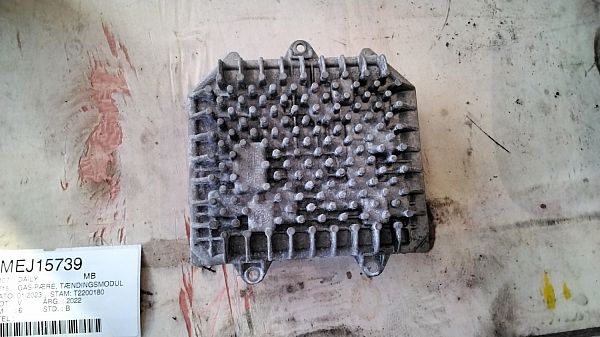 Xenon / LED relay IVECO DAILY VI Box