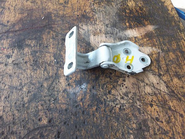 Door hinges upper IVECO DAILY VI Platform/Chassis