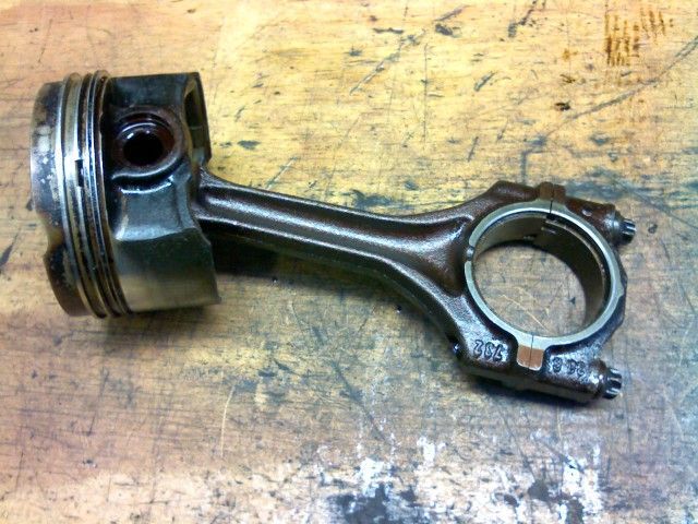 Piston