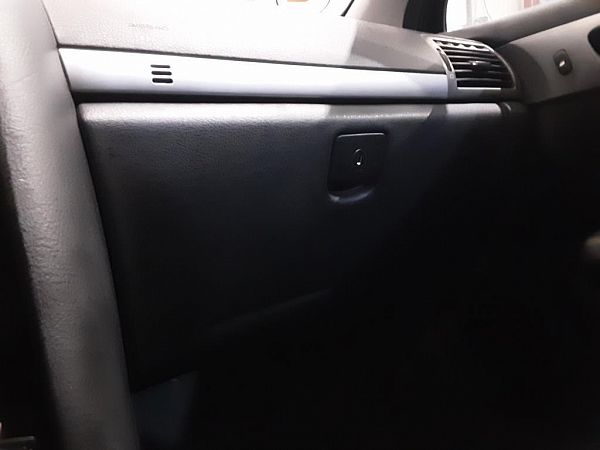 Handskerum PEUGEOT 407 SW (6E_)