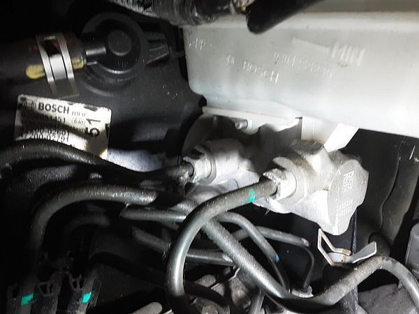 Brake - Master cylinder TOYOTA AURIS (_E15_)