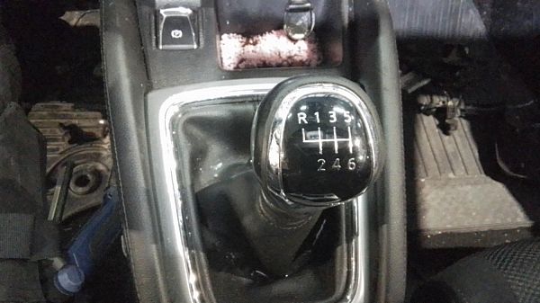Gałka zmiany biegów NISSAN QASHQAI II SUV (J11, J11_)